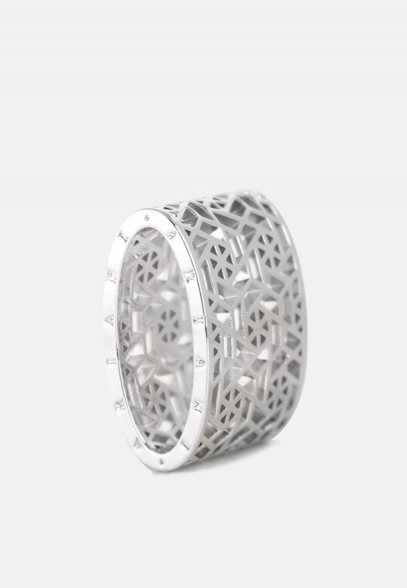 ORBIT RING