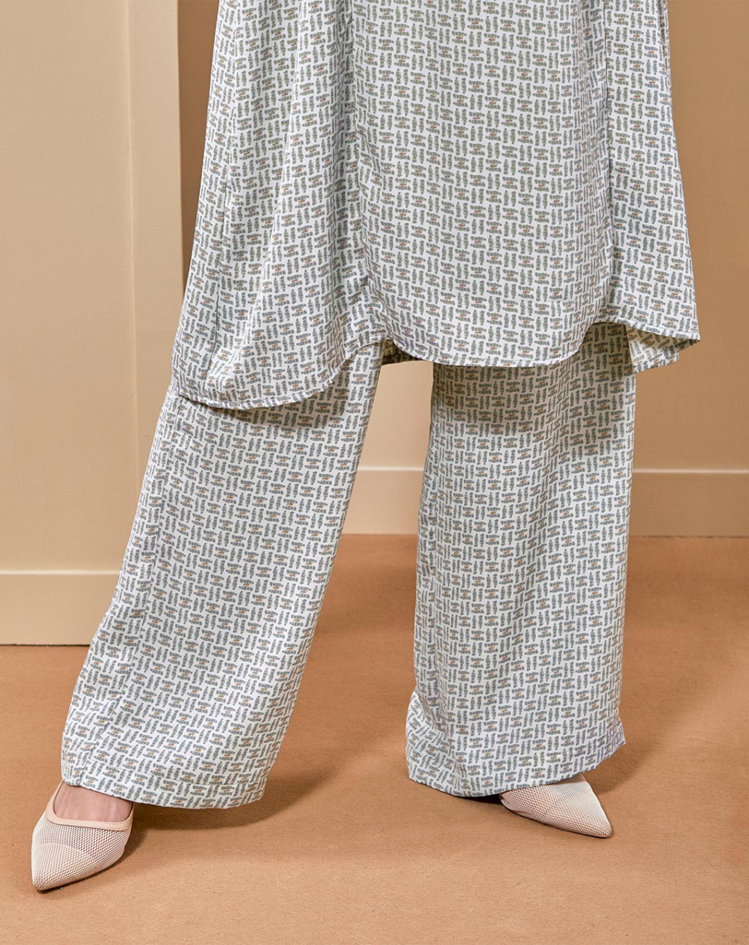 TATIANA PANTSUIT