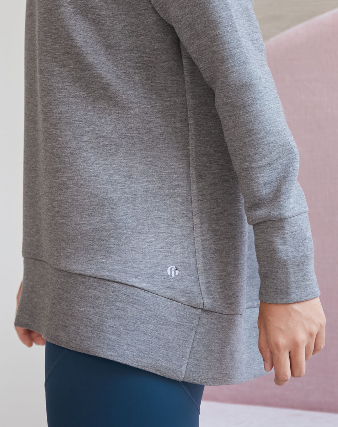 UNSTOPPABLE SWEATER