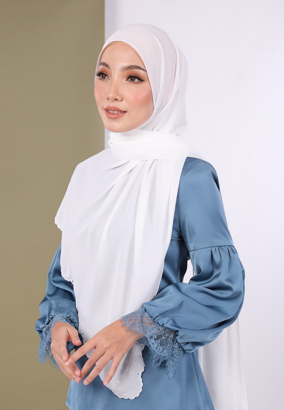 SHAWL EMBROIDERY SEROJA DIAMOND 239