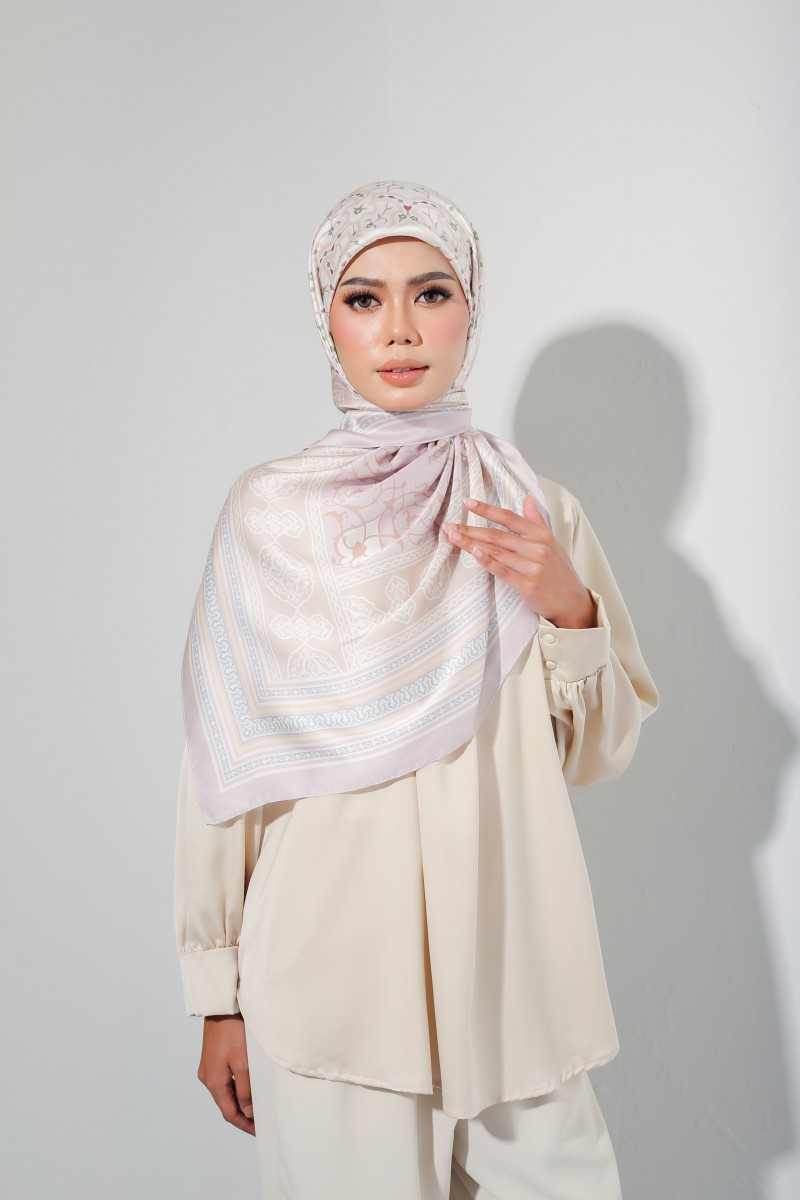 SQUARE ZARELA PRINTED