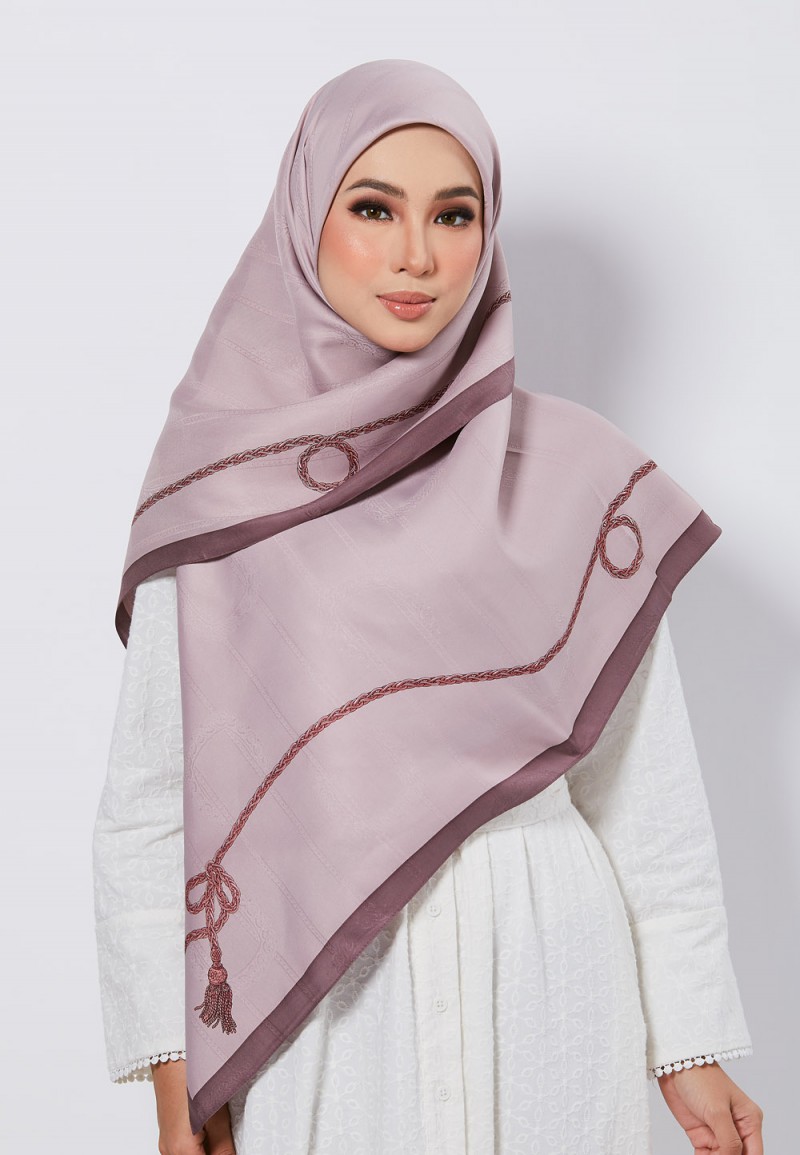 SQ 199 MAYRAA JACQUARD TWILL