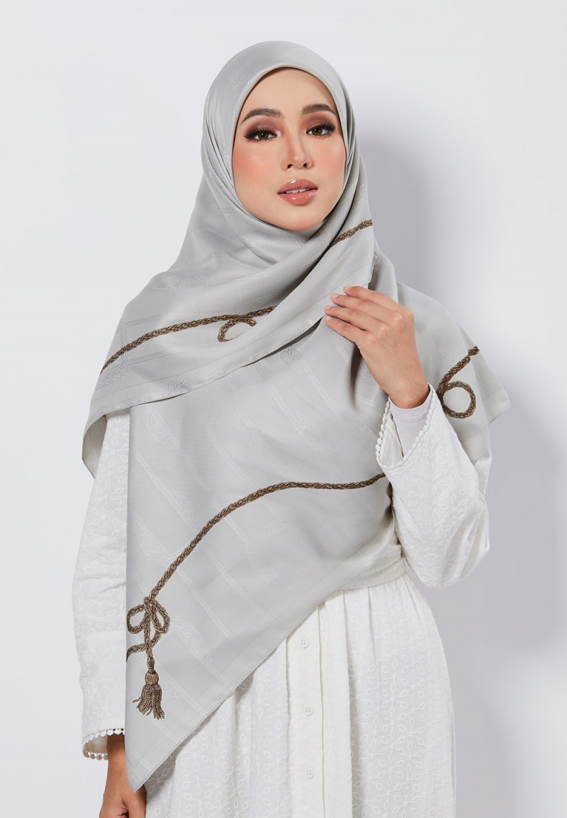 SQ 199 MAYRAA JACQUARD TWILL