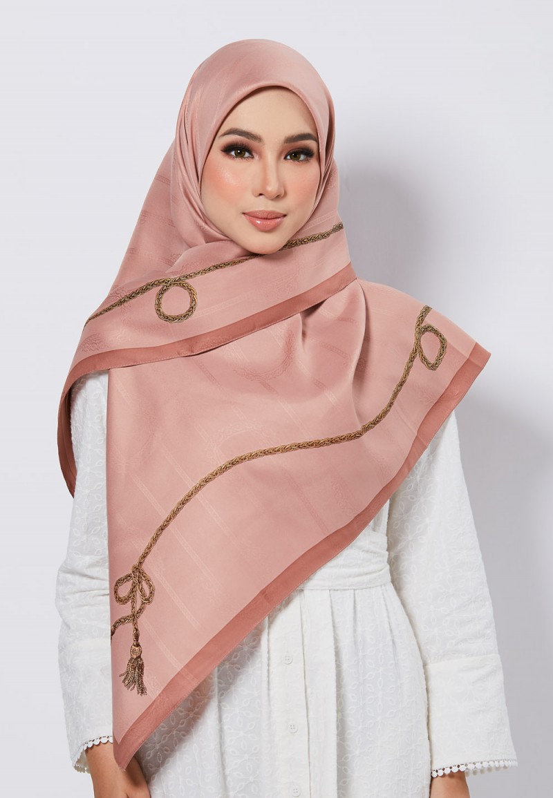 SQ 199 MAYRAA JACQUARD TWILL