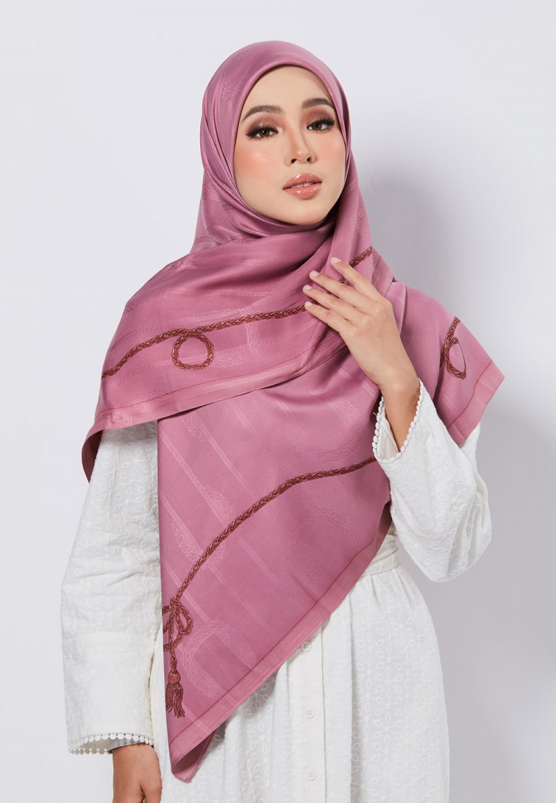 SQ 199 MAYRAA JACQUARD TWILL